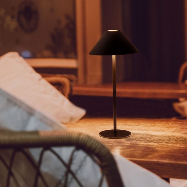 Candle lamp on an outdoor table, cosy atmosphere, selective focus. SIRINA Table lamp - Image 2